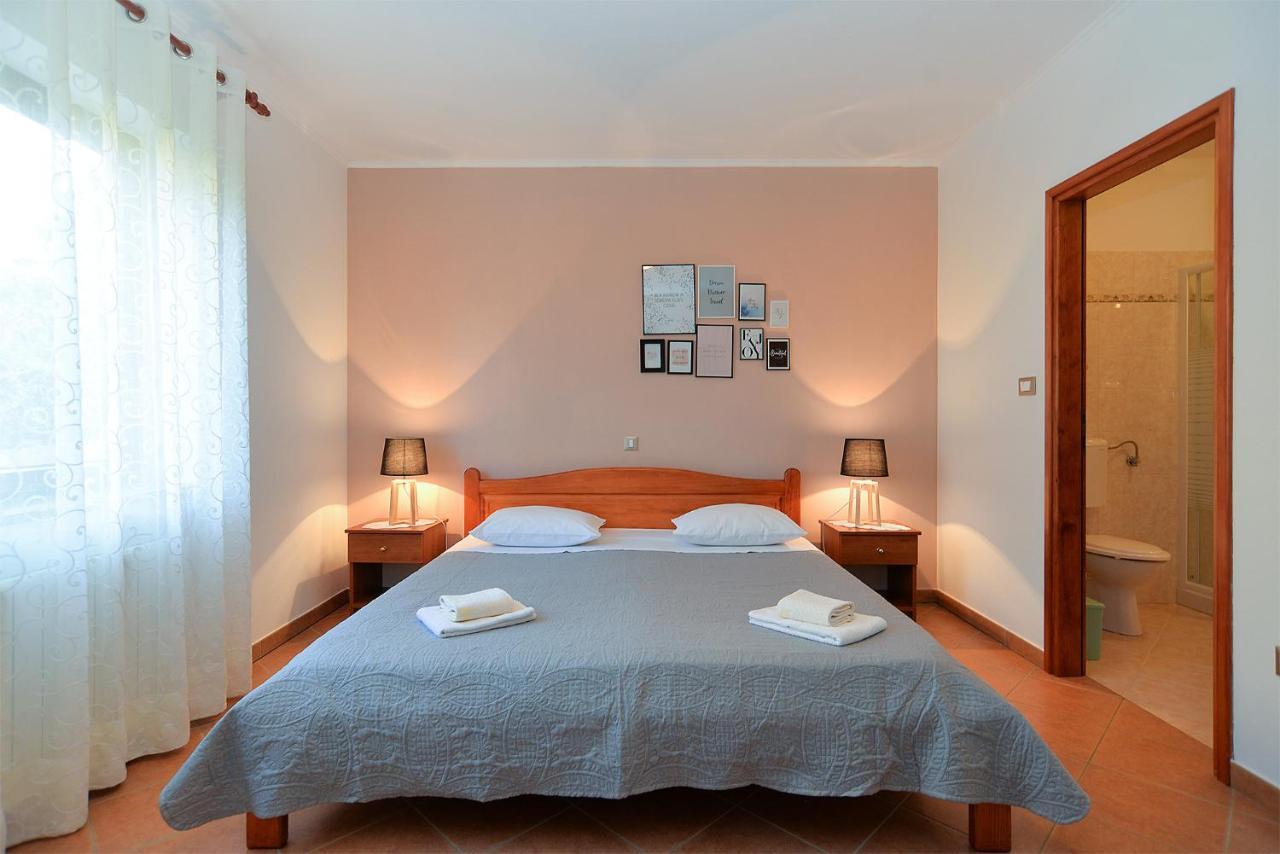 Apartments Marija 1089 Poreč Eksteriør billede