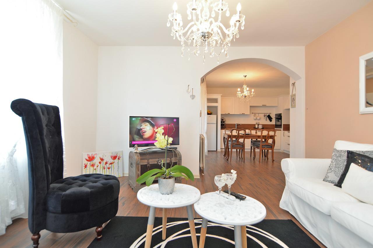 Apartments Marija 1089 Poreč Eksteriør billede